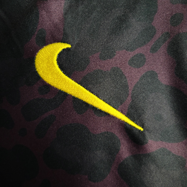 Camisa Goleiro Seleção Brasileira 22/23 Nike Torcedor Masculina - Preta com detalhes em amarelo