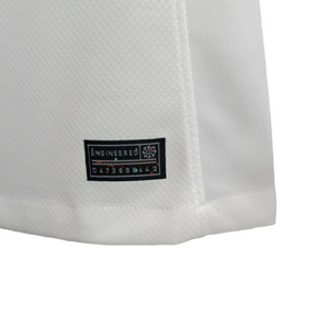 Camisa Inglaterra I 23/24 - Feminina Nike - Branca com detalhes em azul