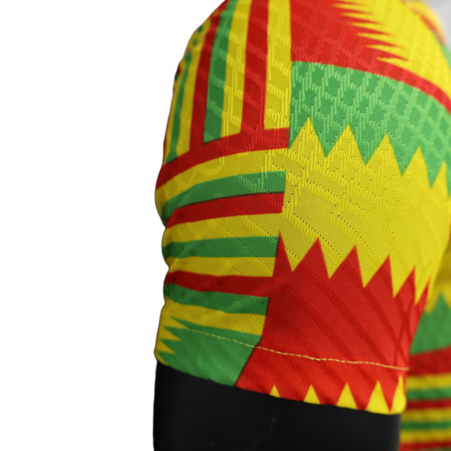 Camisa Seleção Gana I 23/24 - Jogador Puma Masculina - Amarela com detalhes em verde e vermelho