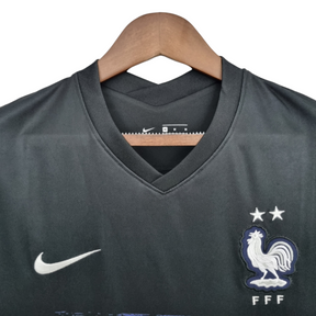 Camisa Seleção da França 22/23 - Torcedor Nike Masculina - Preta com detalhes em azul e branco