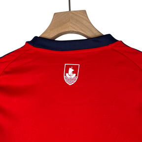 Kit Infantil Osasuna I Adidas 23/24 - Vermelho com detalhes em azul e branco