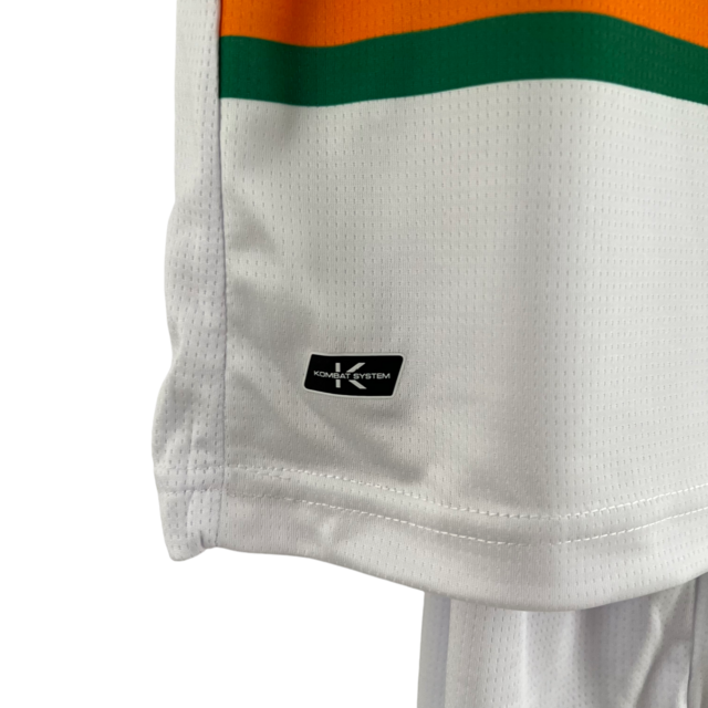 Kit Infantil Venezia I Kappa 23/24 - Branco com detalhes em dourado