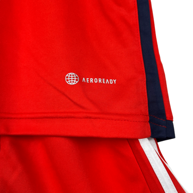 Kit Infantil Universidad do Chile II Adidas 23/24 - Vermelho com detalhes em azul