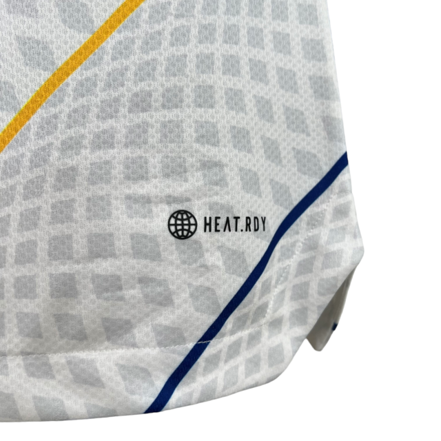 Camisa Boca Juniors Edição Especial 23/24 - Jogador Adidas Masculina - Branca com detalhes em azul e amarelo