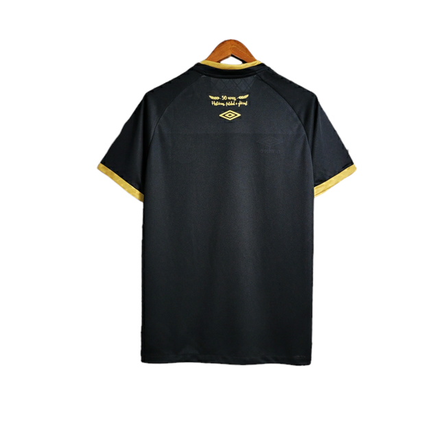 Camisa Chapecoense Edição Especial Aniversario 23/24 - Torcedor Umbro Masculina - Preta com detalhes em dourado