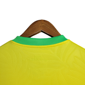 Camisa Seleção Brasil I 23/24 - Torcedor Nike Masculina - Amarela com detalhes em verde