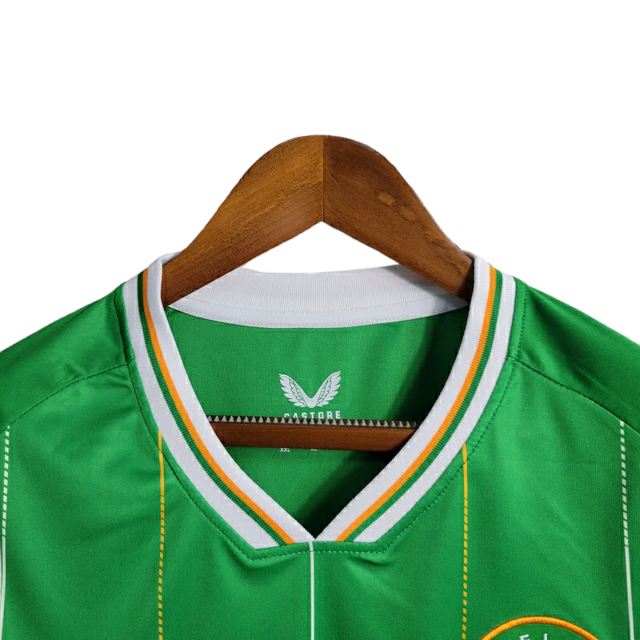 Camisa Seleção Irlanda I 23/24 - Torcedor Castore Masculina - Verde com detalhes em laranja