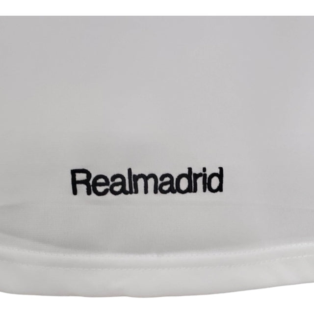 Camisa Retrô Real Madrid I 05/06 - Masculina Adidas - Branca com detalhes em preto