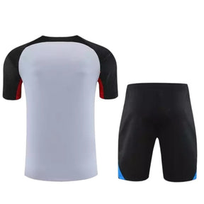 Kit Treino adulto - Camisa e Shorts - Barcelona Nike 23/24 - Branco e preto