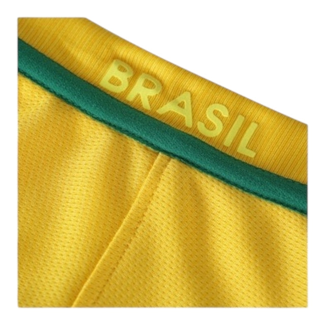 Camisa Retrô Seleção Brasileira I 2016/17 - Masculina Nike - Amarela com detalhes em verde