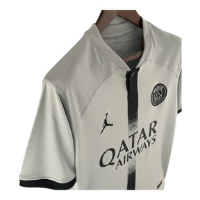 Camisa Retrô Paris Saint-Germain II 22/23 - Masculina Jordan - Bege com detalhes em preto