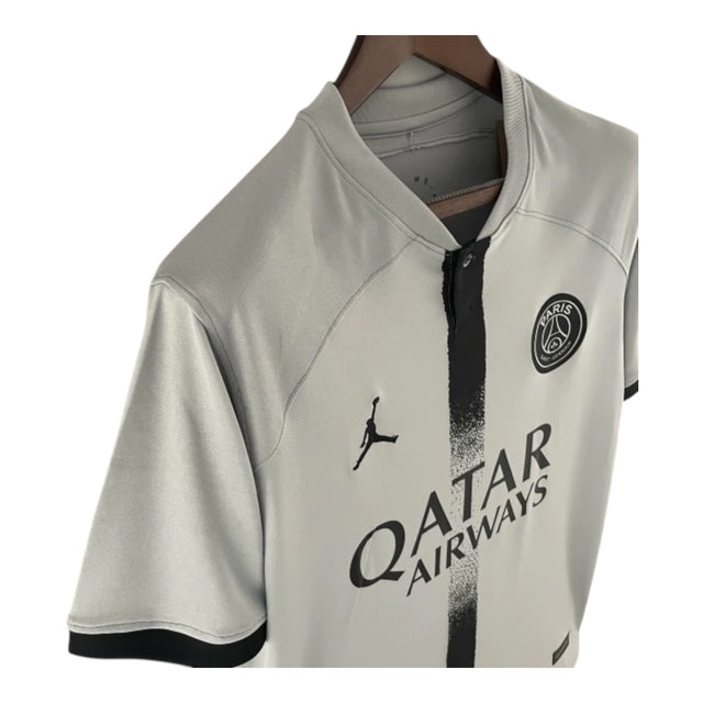 Camisa Retrô Paris Saint-Germain II 22/23 - Masculina Jordan - Bege com detalhes em preto