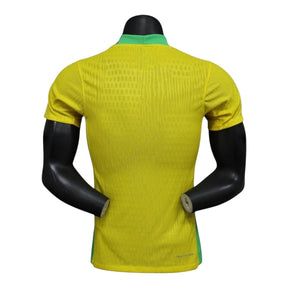 Camisa Seleção Brasileira I 25/26 - Jogador Nike Masculina - Amarela com detalhes em azul e verde