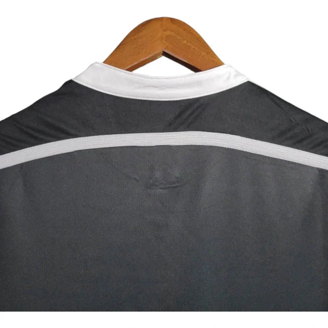 Camisa Retrô Real Madrid 2014 manga longa - Masculina Adidas - Preta com detalhes em branco