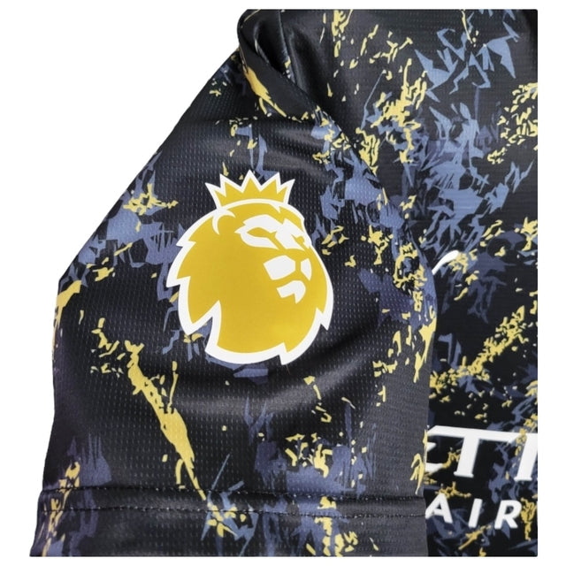 Camisa Manchester City Edição especial 23/24 - Torcedor Puma Masculina - Preta com detalhes em azul e dourado