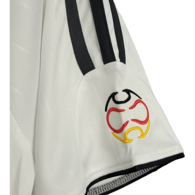 Camisa Retrô Seleção da Alemanha 2006 - Masculina Adidas - Branca com detalhes em preto