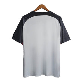 Camisa Treino Barcelona 23/24 - Torcedor Nike Masculina - Branca e preta