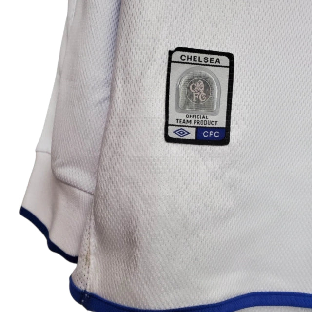 Camisa Retrô Chelsea II 2003/2005 manga longa - Masculina Umbro - Branca com detalhes em azul