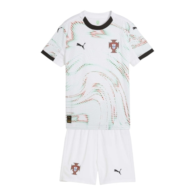 Kit Infantil Seleção Portugal II 25/26 - Puma - Branco com detalhes em verde e vermelho
