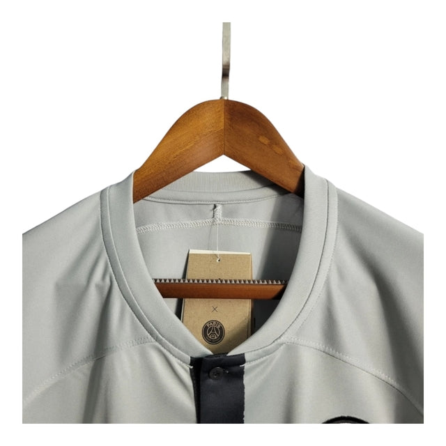 Camisa Retrô Paris Saint-Germain II 22/23 - Masculina Jordan - Bege com detalhes em preto