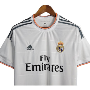 Camisa Retrô Real Madrid I 13/14 - Masculina Adidas - Branca com detalhes em laranja e cinza