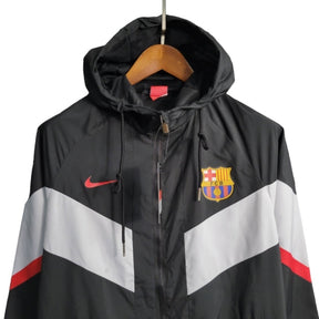 Jaqueta Corta-Vento Barcelona 23/24 - Preta com detalhes em vermelho e branco