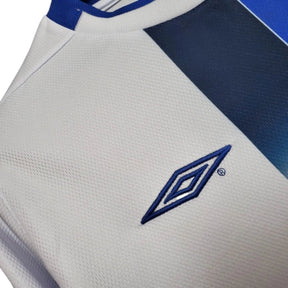 Camisa Retrô Chelsea II 2003/2005 manga longa - Masculina Umbro - Branca com detalhes em azul