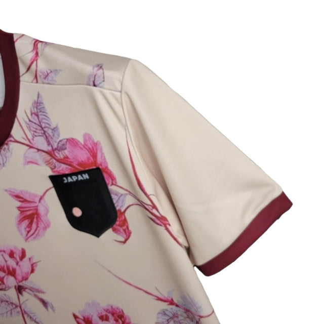 Camisa Japão Edição especial 24/25 - Torcedor Adidas Masculina - Bege com detalhes em vinho
