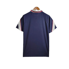 Camisa Retrô Escócia II 1996/1998 - Masculina Umbro - Azul com detalhes em vermelho e branco