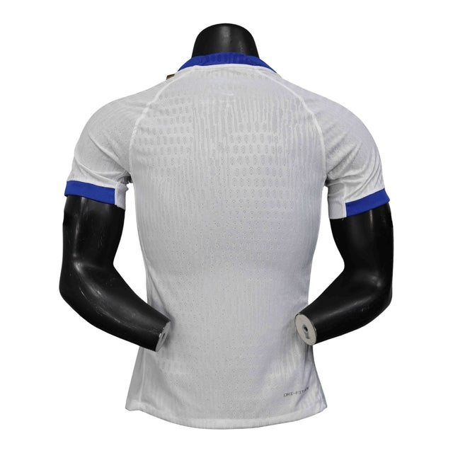 Camisa Seleção Inglaterra I 25/26 - Jogador Nike Masculina - Branca com detalhes em azul e vermelho