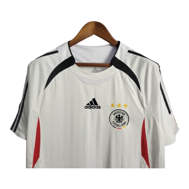 Camisa Retrô Seleção da Alemanha 2006 - Masculina Adidas - Branca com detalhes em preto