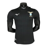 Camisa Lazio Aniversário 50 anos 24/25 - Jogador Mizuno Masculina - Preta