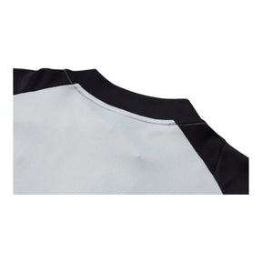 Conjunto Juventus Treino 25/26 - Masculino Adidas - Cinza e preto com detalhes em amarelo