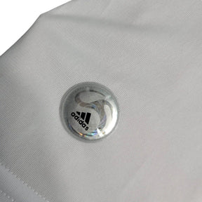Camisa Retrô Real Madrid I 09/10 manga longa - Masculina Adidas - Branca com detalhes em preto e amarelo