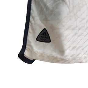 Camisa Roma II 23/24 - Jogador Adidas Masculina - Branca com detalhes em bege e azul