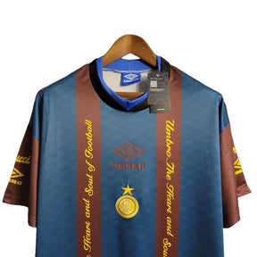 Camisa Retrô Inter de Milão Treino 1994/1995 - Masculina Umbro - Marrom e cinza
