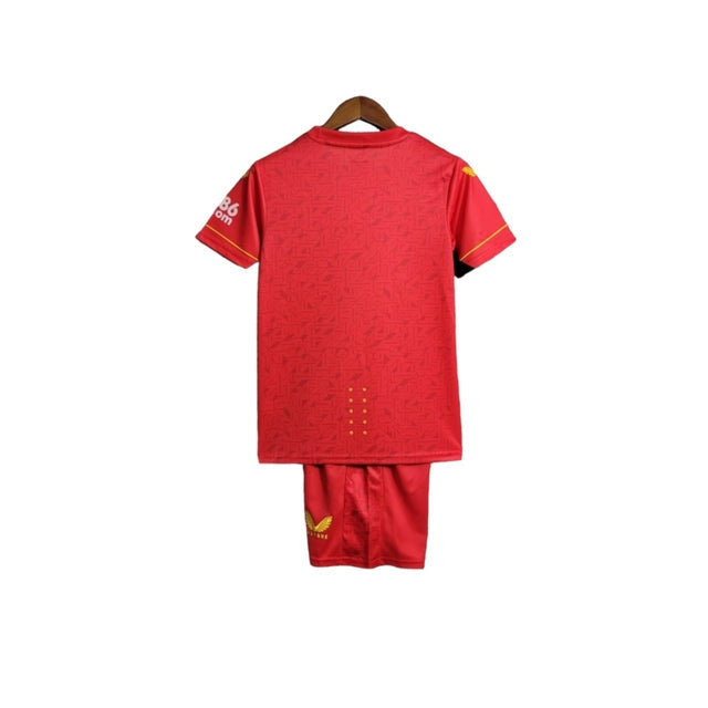 Kit Infantil Wolves II 23/24 - Castore - Vermelho com detalhes em preto e amarelo