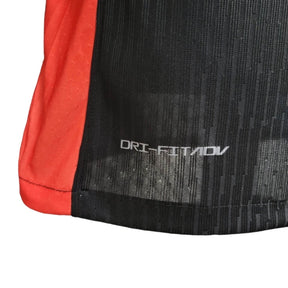 Camisa Barcelona II 24/25 - Jogador Nike Masculina - Preta com detalhes em azul e vermelho