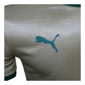 Camisa Palmeiras III 24/25 - Jogador Puma Masculina - Dourada com detalhes em verde