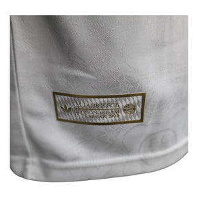 Camisa Bayern de Munique Edição especial Aniversário de 125 anos 25/26 - Jogador Adidas Masculina - Branca com detalhes em dourado